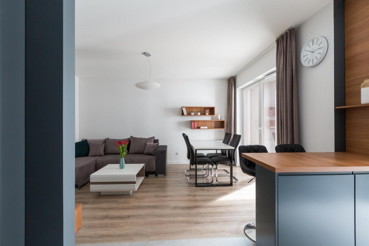 Luksusowy Apartament Przy Targach Poznań Extérieur photo