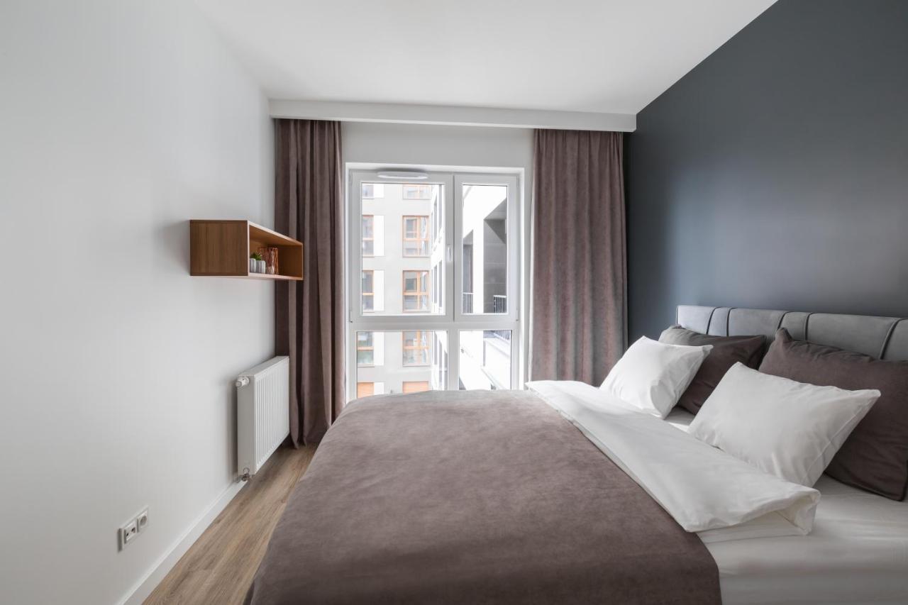 Luksusowy Apartament Przy Targach Poznań Extérieur photo